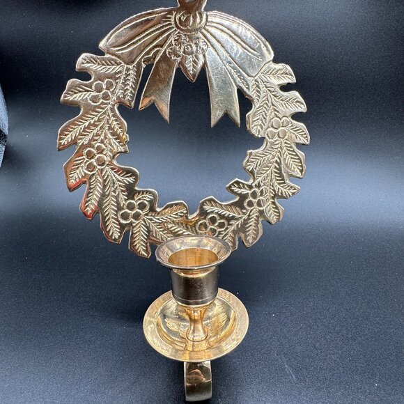 Vintage 1995 Christmas Wreath Single Solid Brass Wall Candle Holder India - Picture 1 of 9